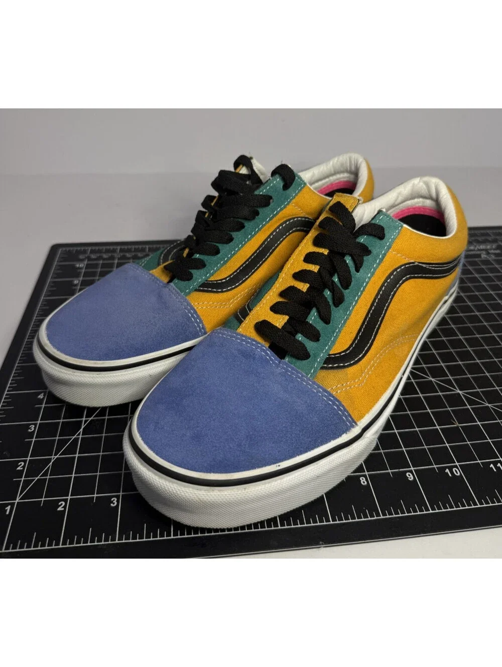 VANS Old Skool Limited Edition ColorBlock Shoes Mens 9.5 Blue Green Yellow